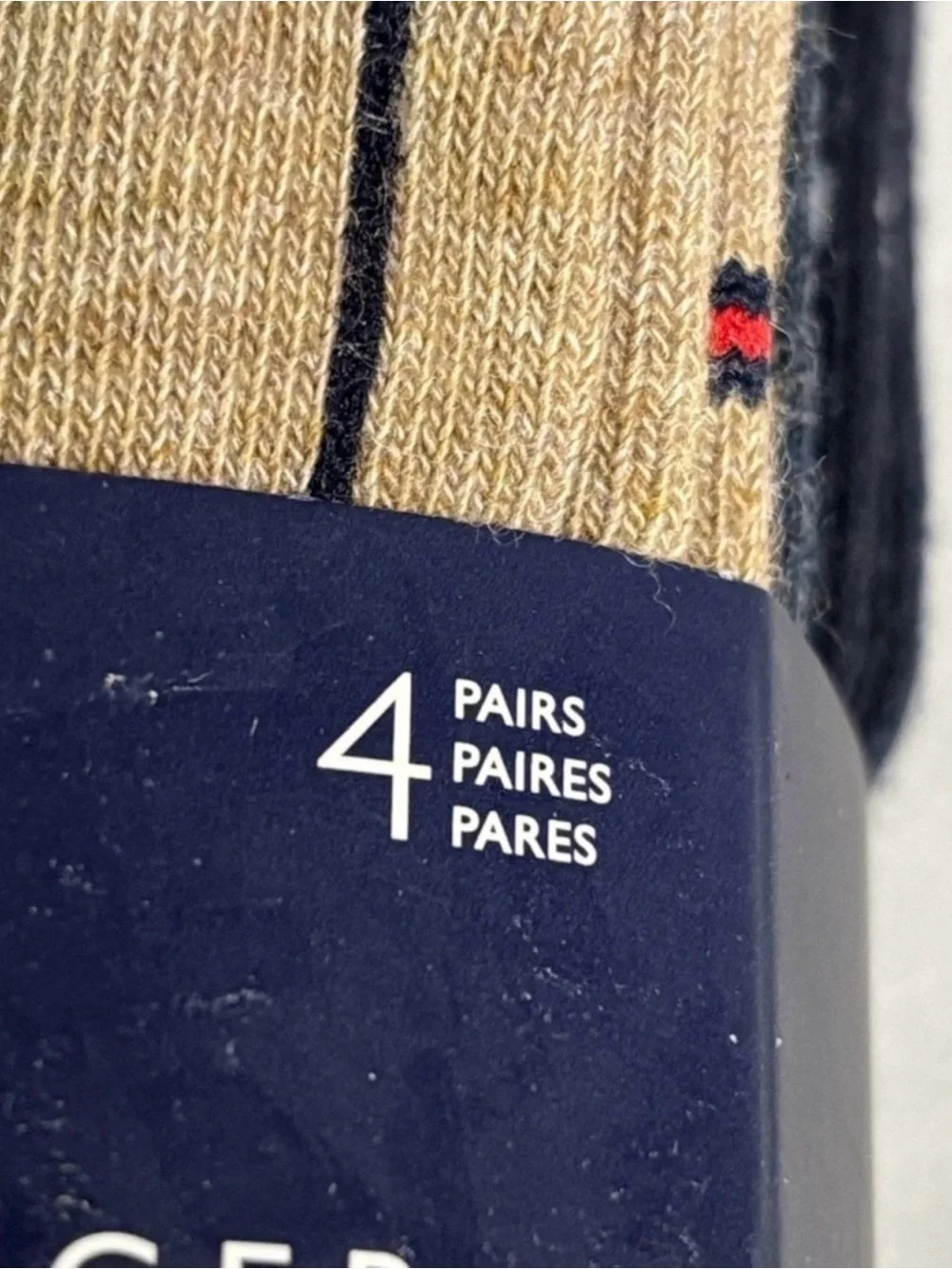New Tommy Hilfiger Socks Men’s 4 Pair Multicolor Dress Crew Sock Casual Preppy